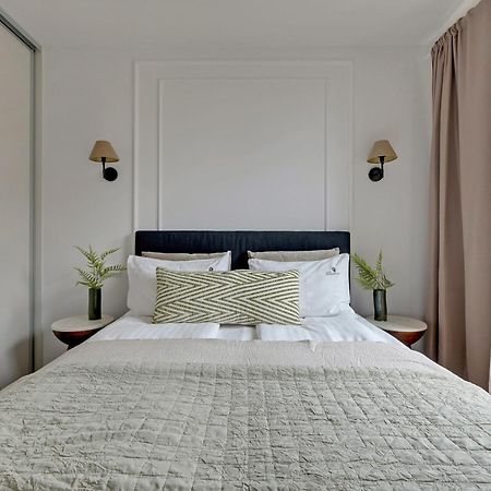 Front Park Apartments With Parking By Lion Apartments Gdansk Bagian luar foto