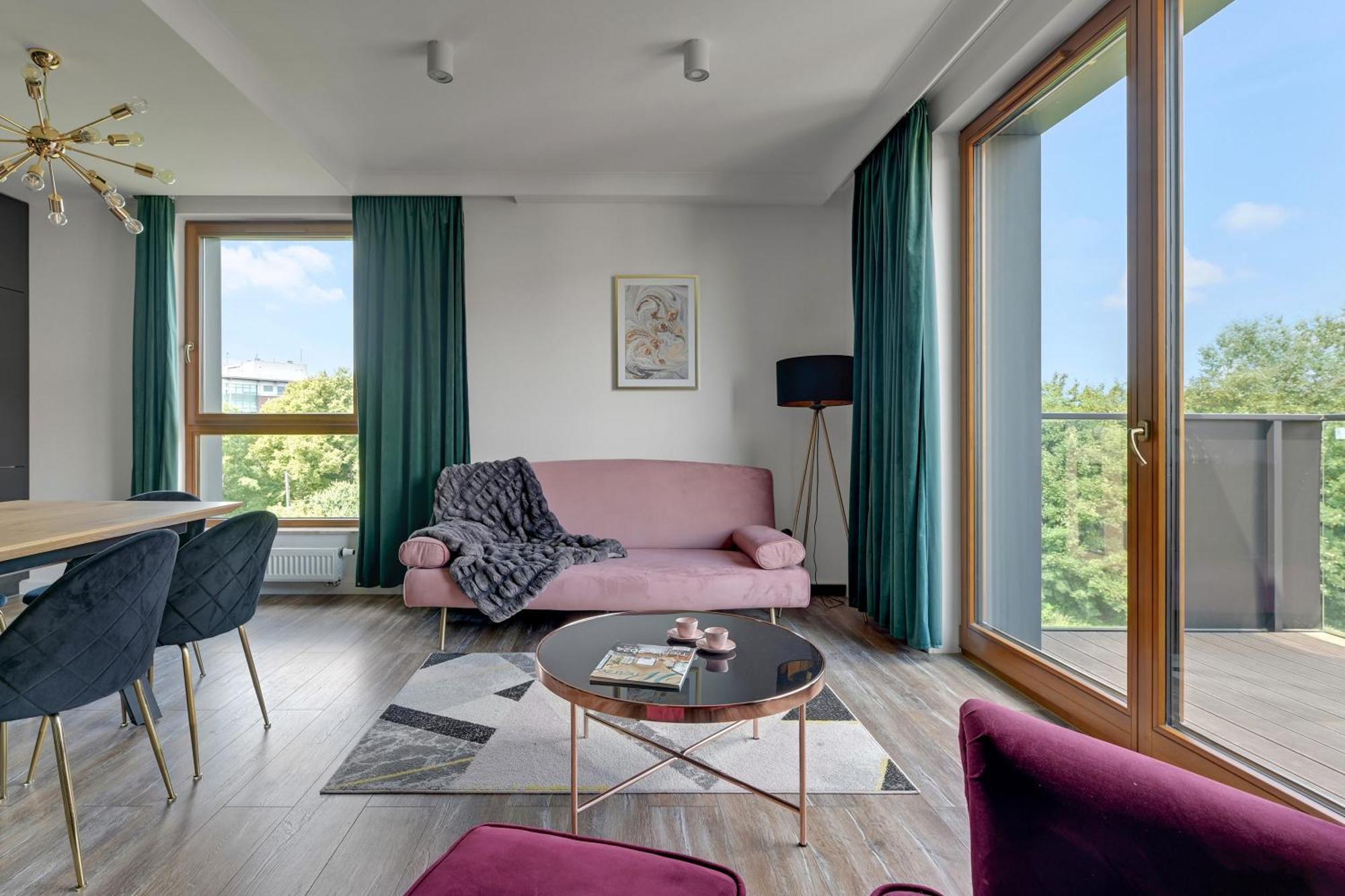 Front Park Apartments With Parking By Lion Apartments Gdansk Bagian luar foto