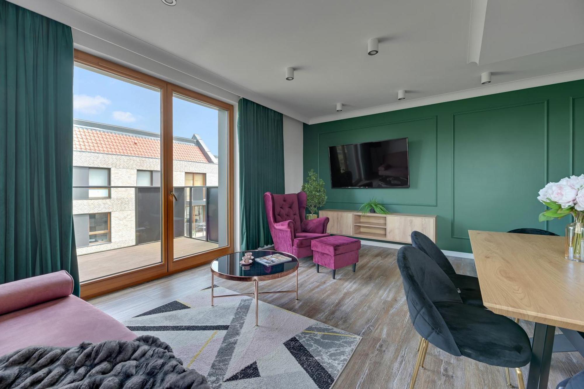 Front Park Apartments With Parking By Lion Apartments Gdansk Bagian luar foto