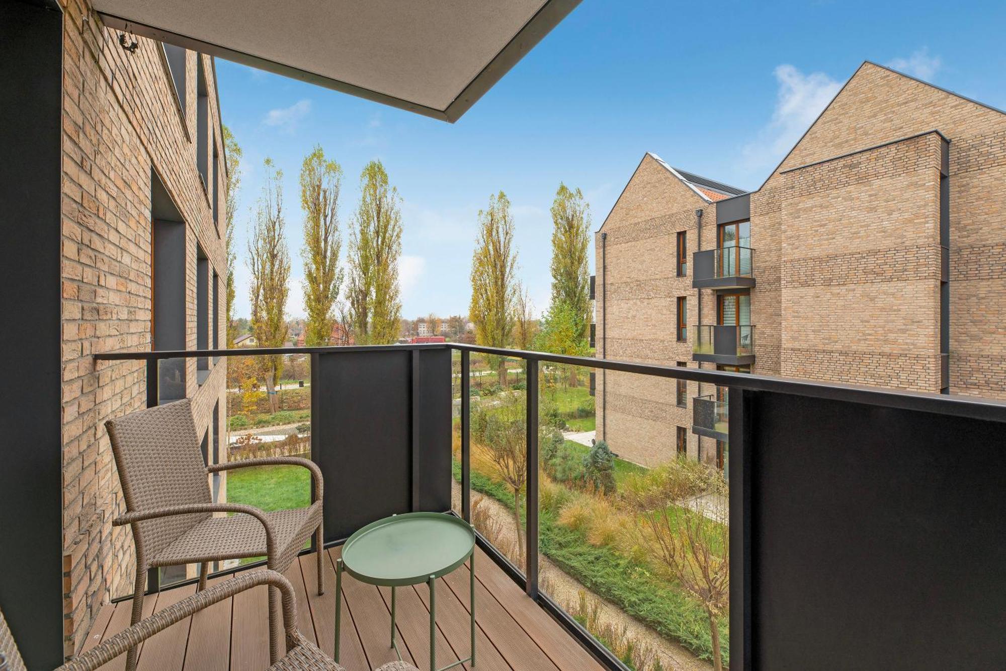 Front Park Apartments With Parking By Lion Apartments Gdansk Bagian luar foto